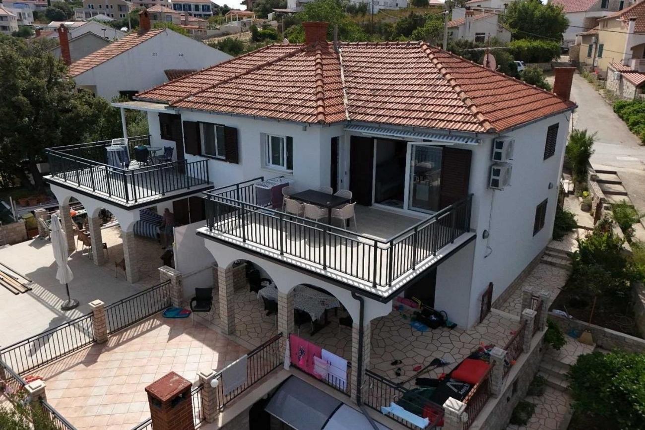 Apartments By The Sea Maslinica, Solta - 774 Grohote 外观 照片